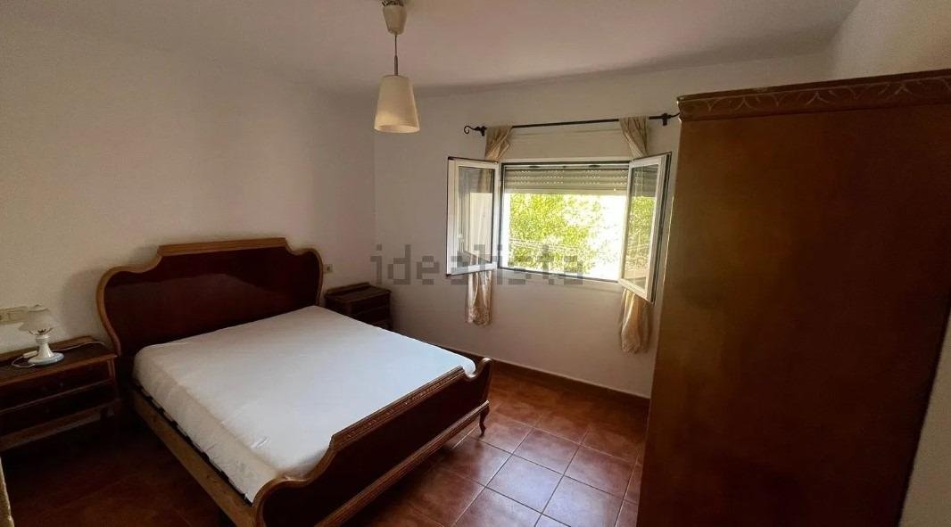 Casa de 94 m² en Abrucena