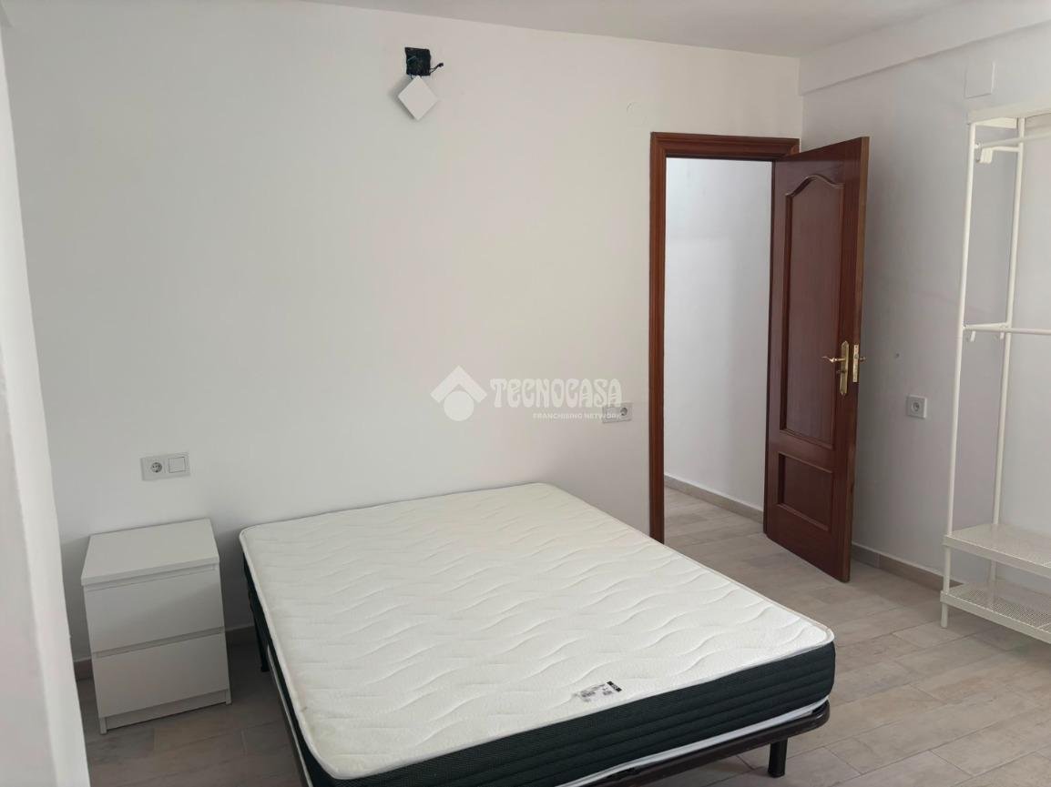 Piso de 79 m² en Granada