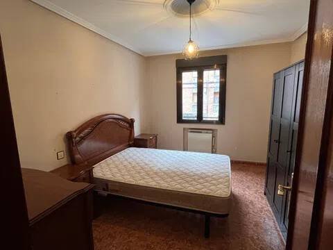 Piso de 65 m² en Aller