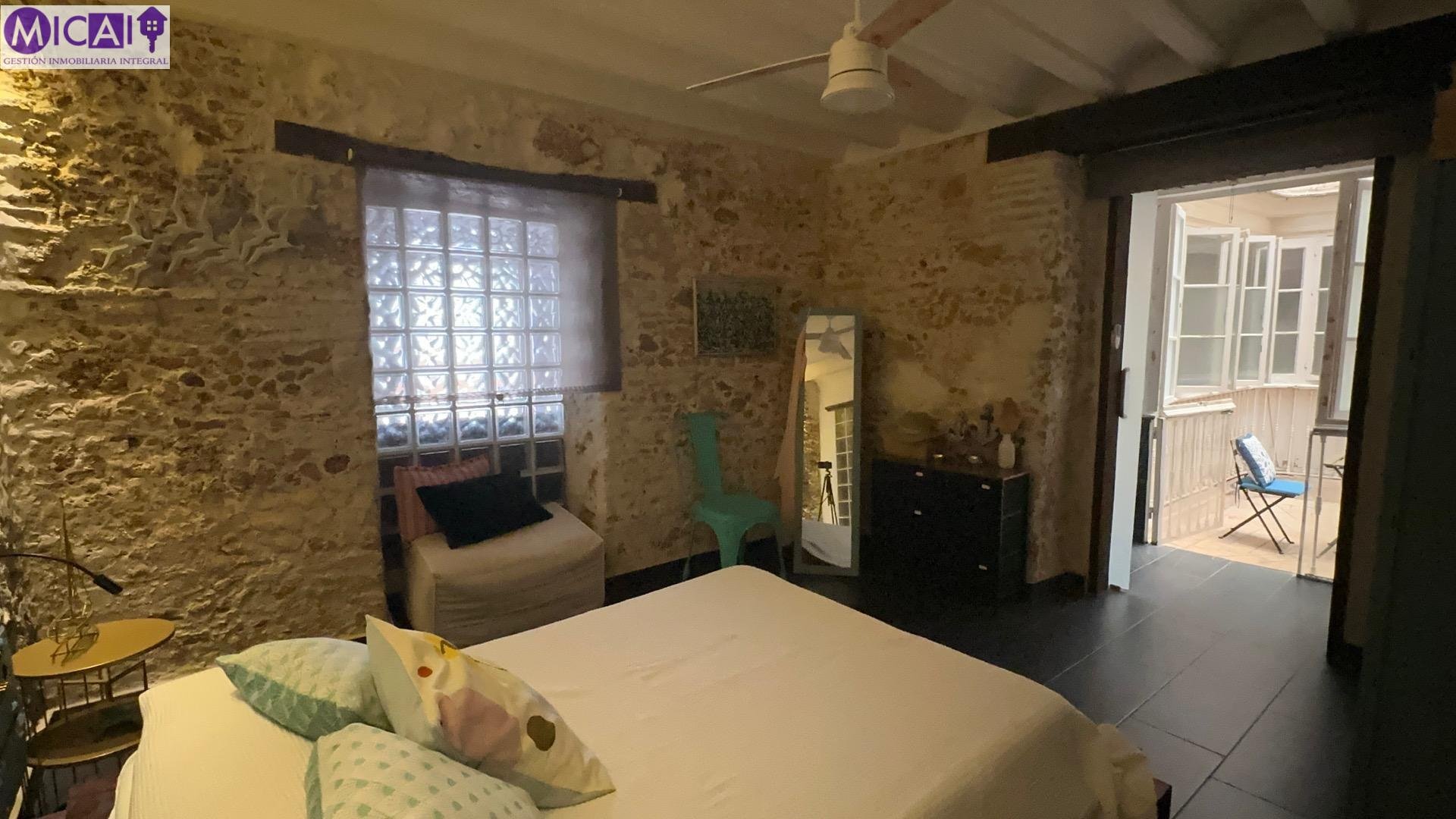 Piso de 84 m² en Cádiz