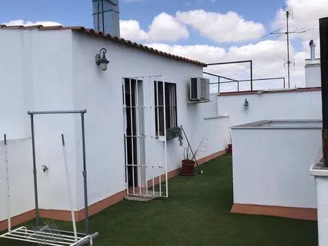 Piso de 75 m² en Sevilla