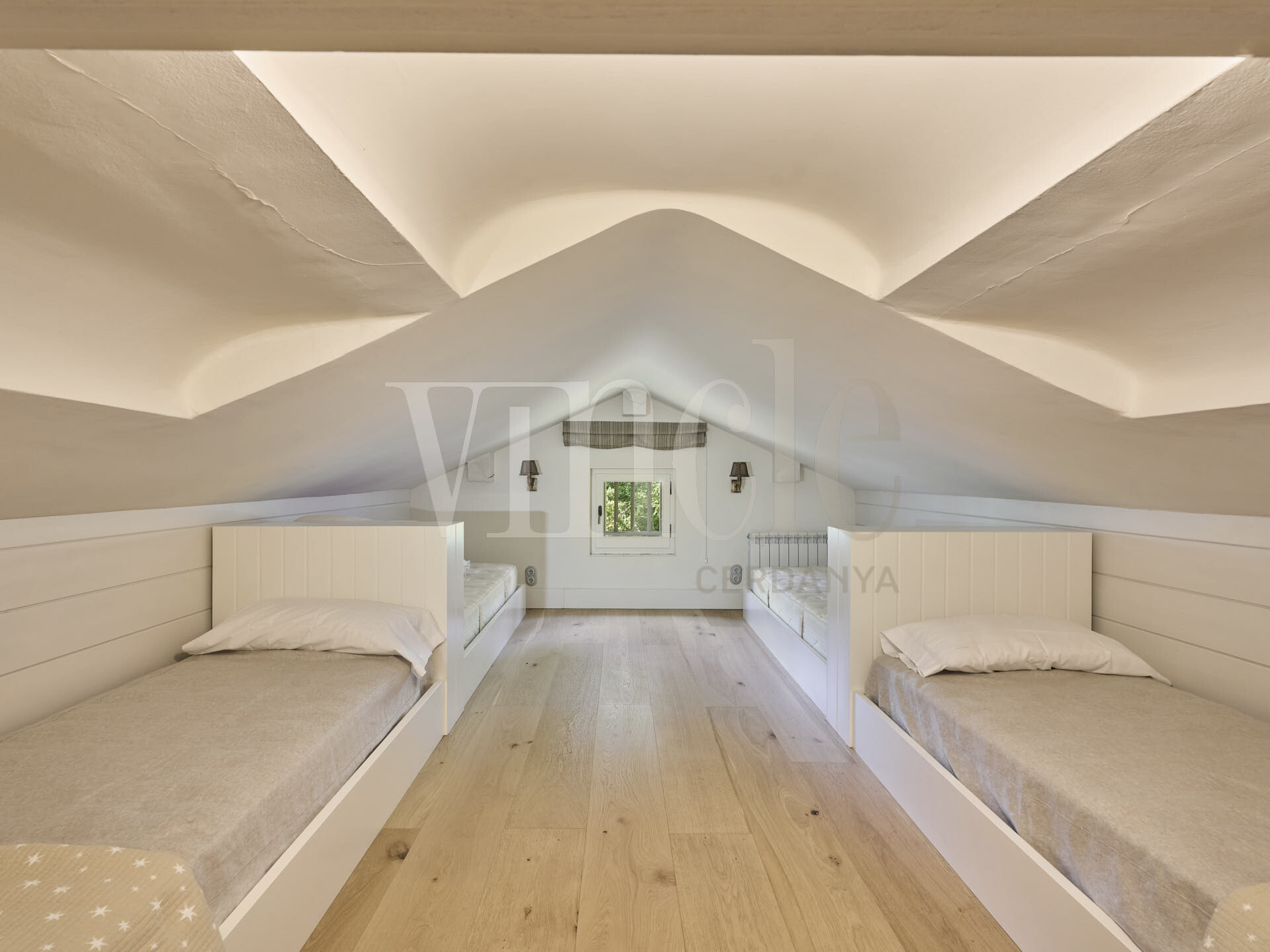 Casa de 230 m² en Prats i Sansor