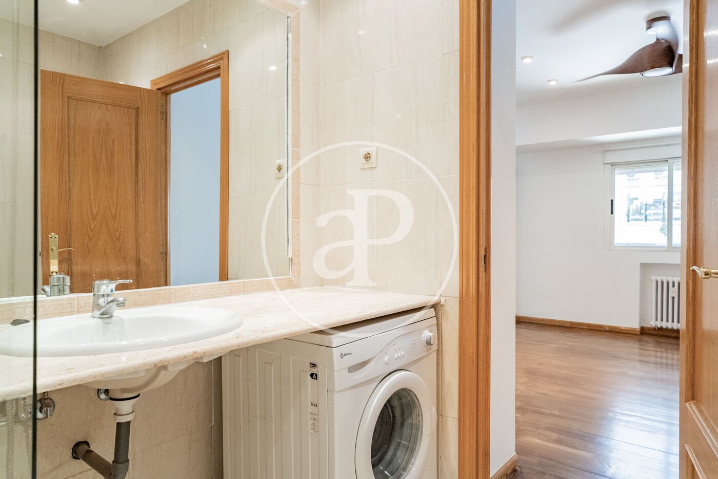 Appartement 77 m² à Madrid