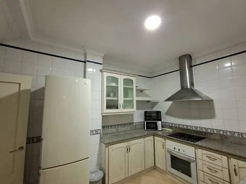 Piso de 100 m² en Carmona
