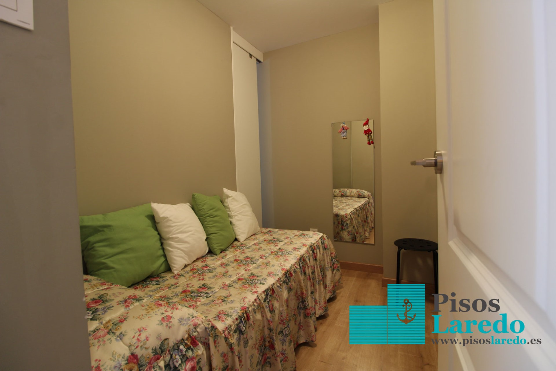 Piso de 60 m² en Laredo