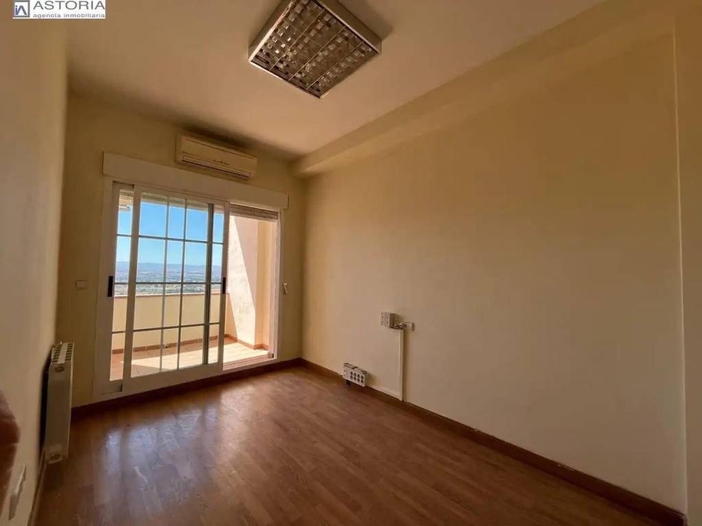 Casa de 215 m² en Granada
