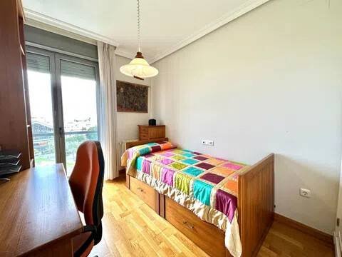 Piso de 90 m² en Sevilla