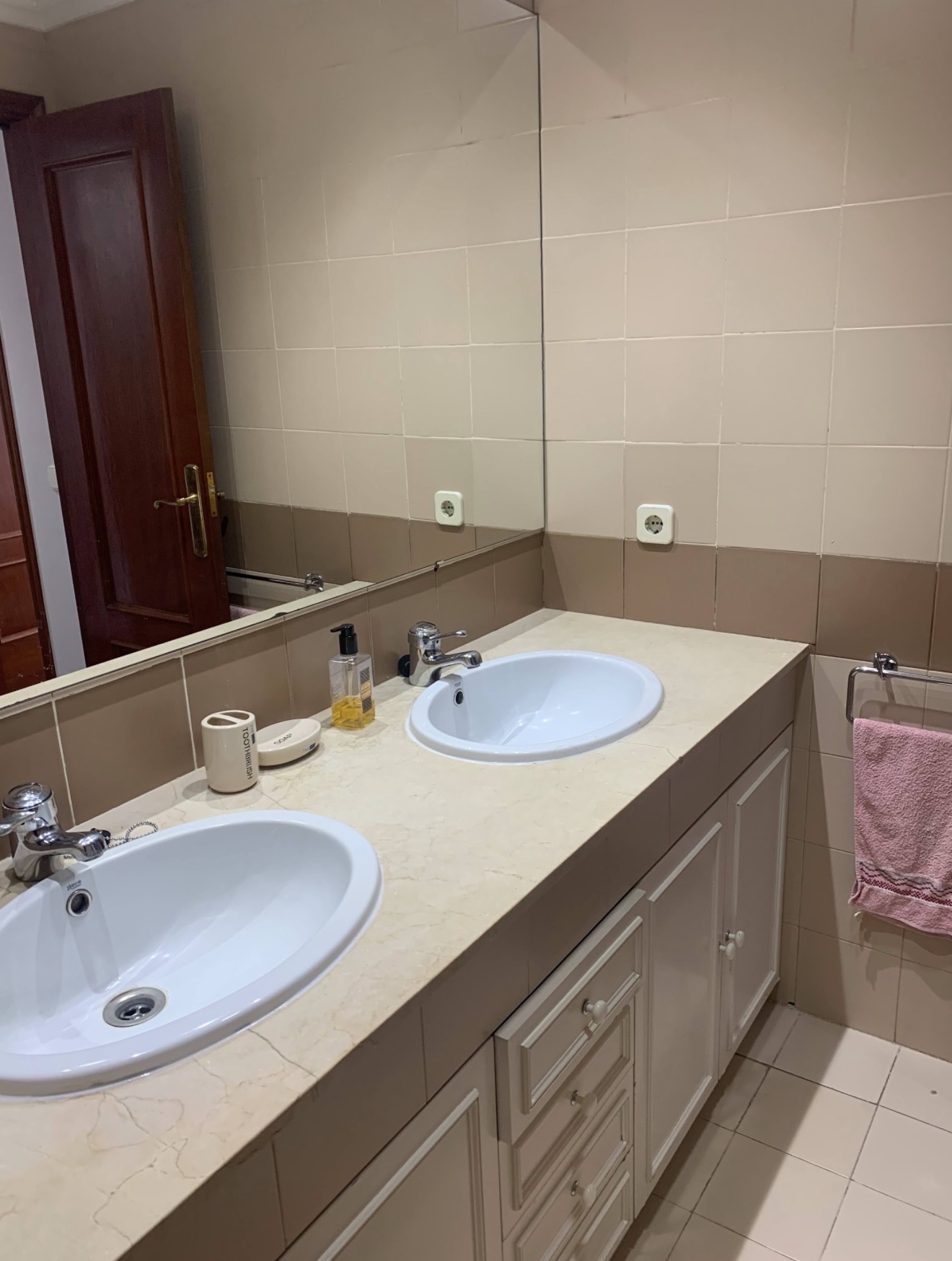 Habitación 165 m², Pontevedra