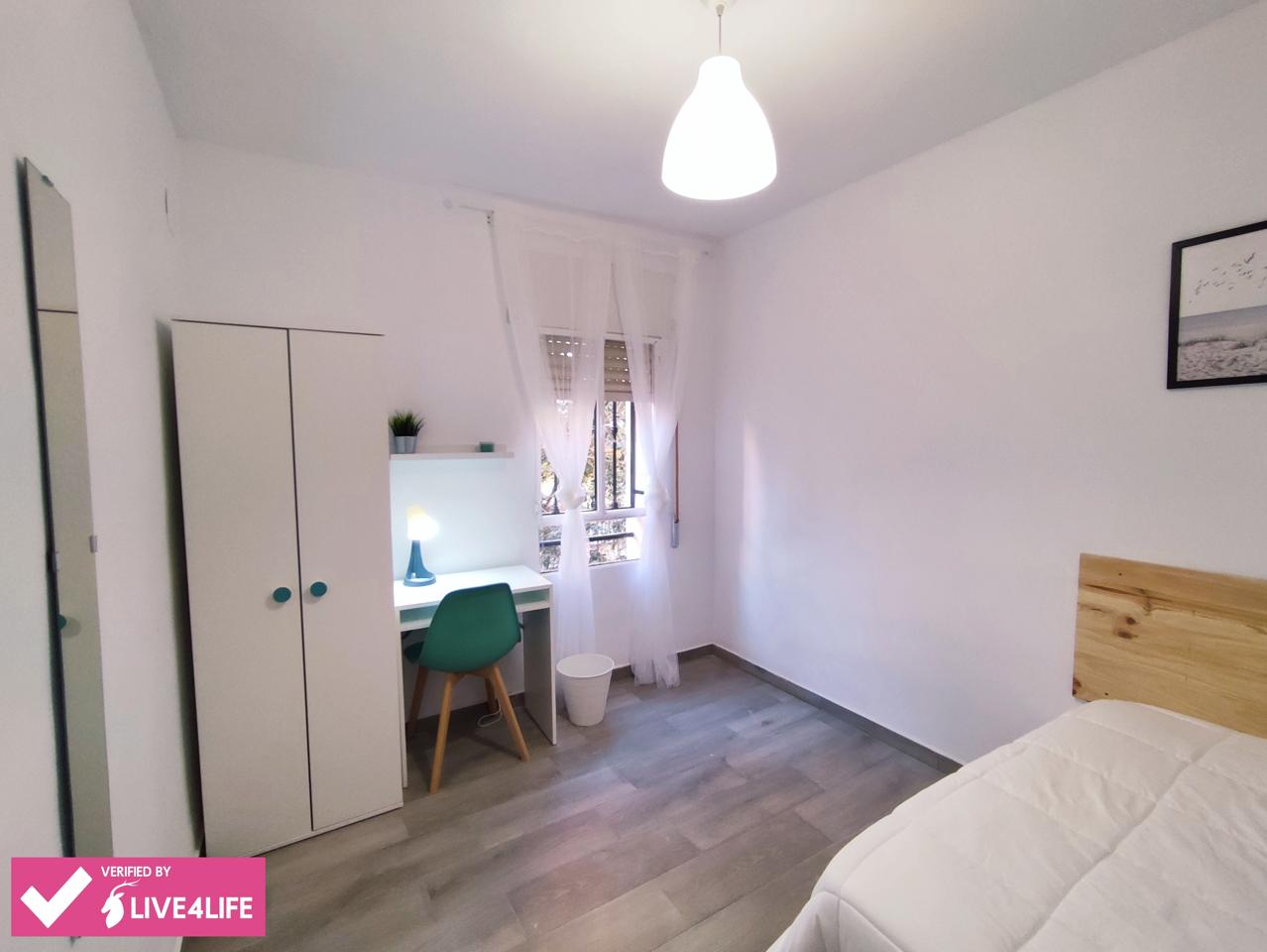 Habitación 90 m², Granada