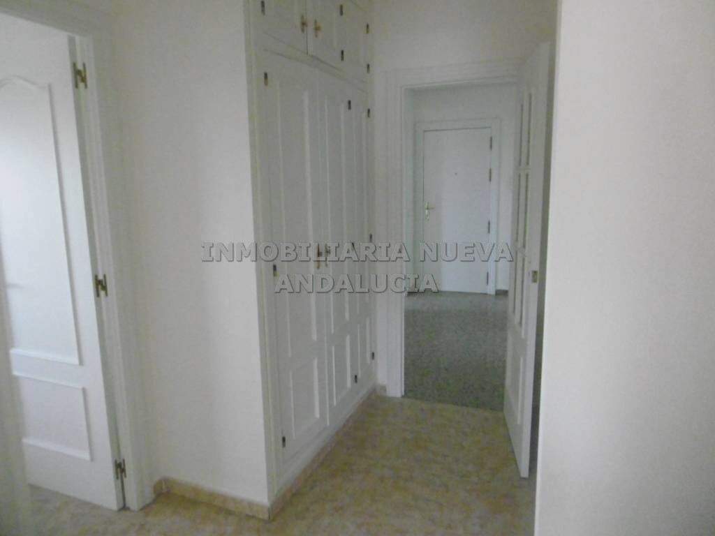 Piso de 100 m² en Almería