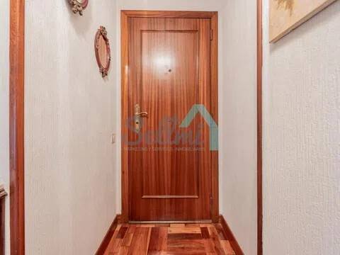 Appartamento 93 m² a Oviedo