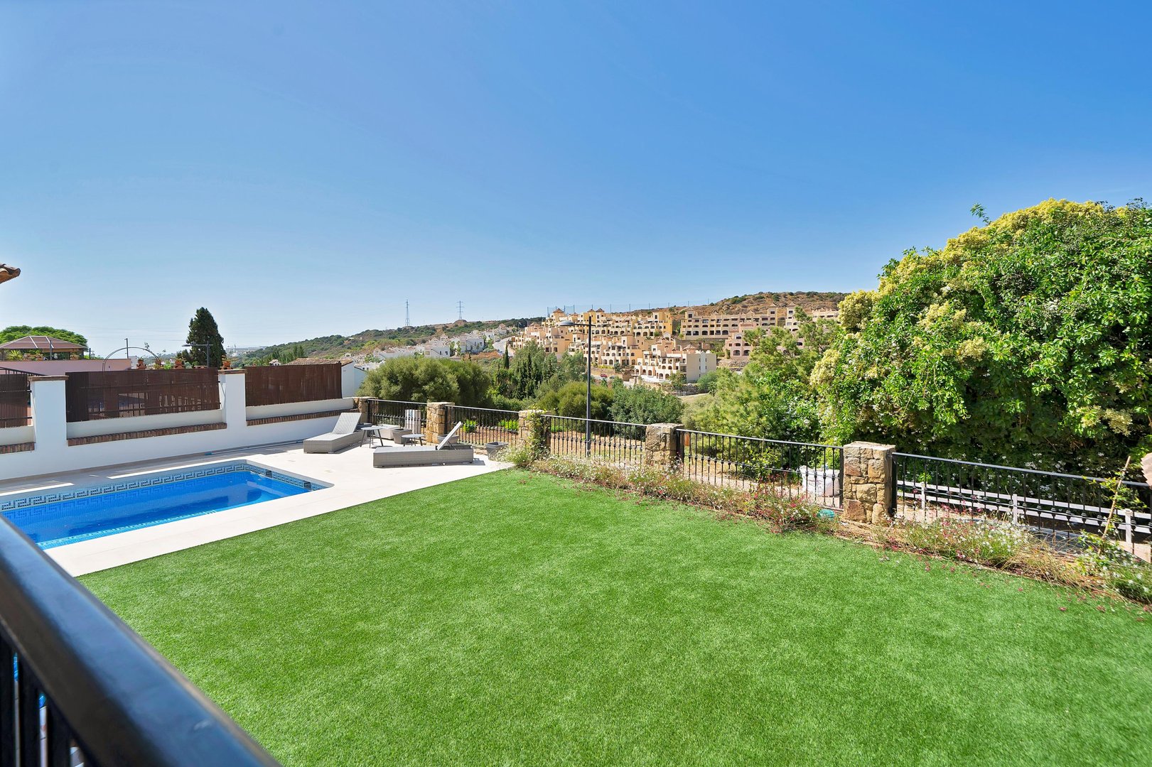 Casa de 170 m² en Estepona