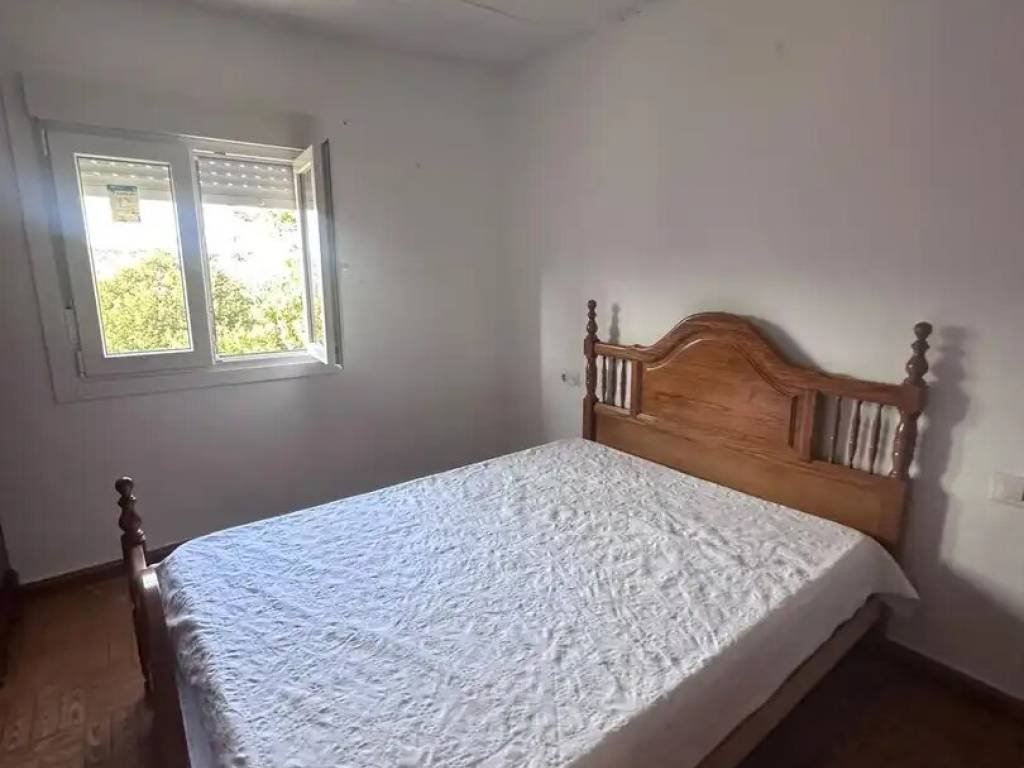 Casa de 95 m² en Parada de Sil