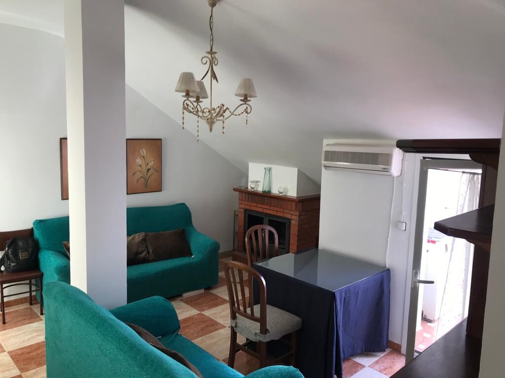 Flat 90 m² in Baza