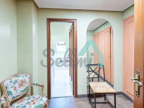 Piso de 140 m² en Oviedo