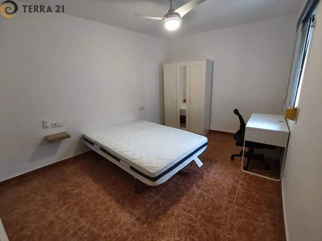 Piso de 100 m² en Jaén