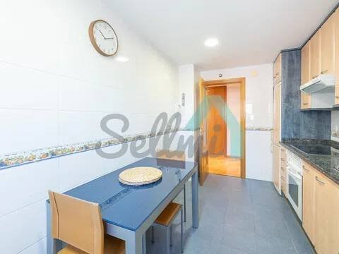 Pis de 91 m² a Oviedo