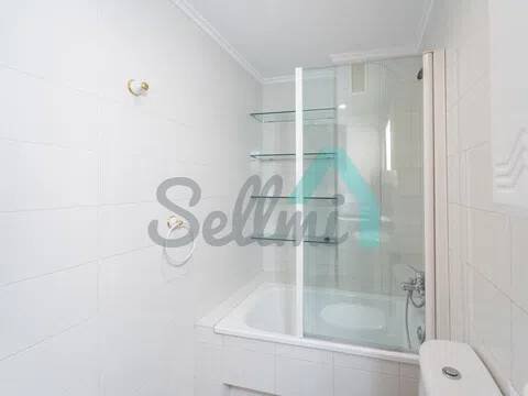 Pis de 75 m² a Oviedo
