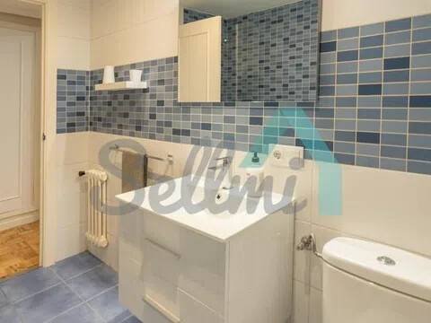 Piso de 64 m² en Oviedo
