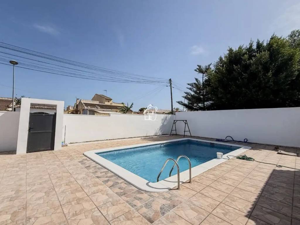 Casa de 110 m² a Torrevella