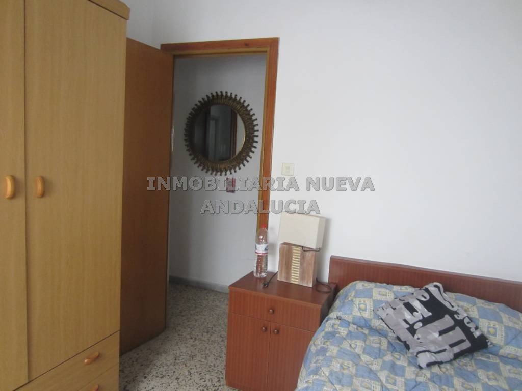 Piso de 84 m² en Almería