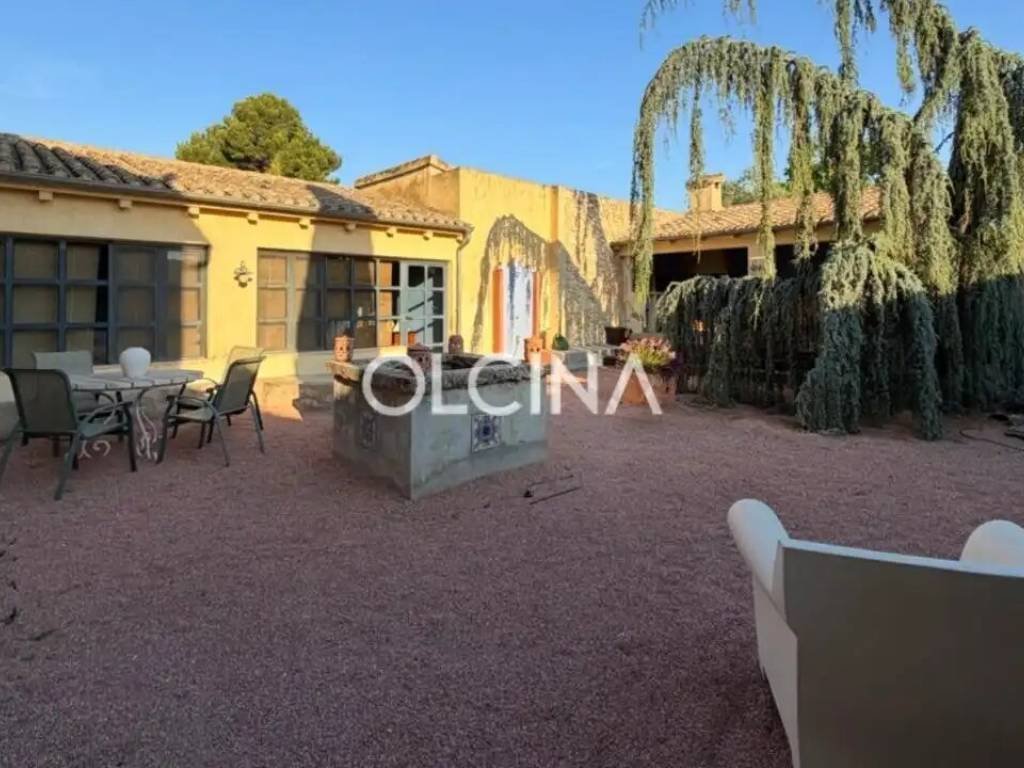 Piso de 266 m² en Castalla