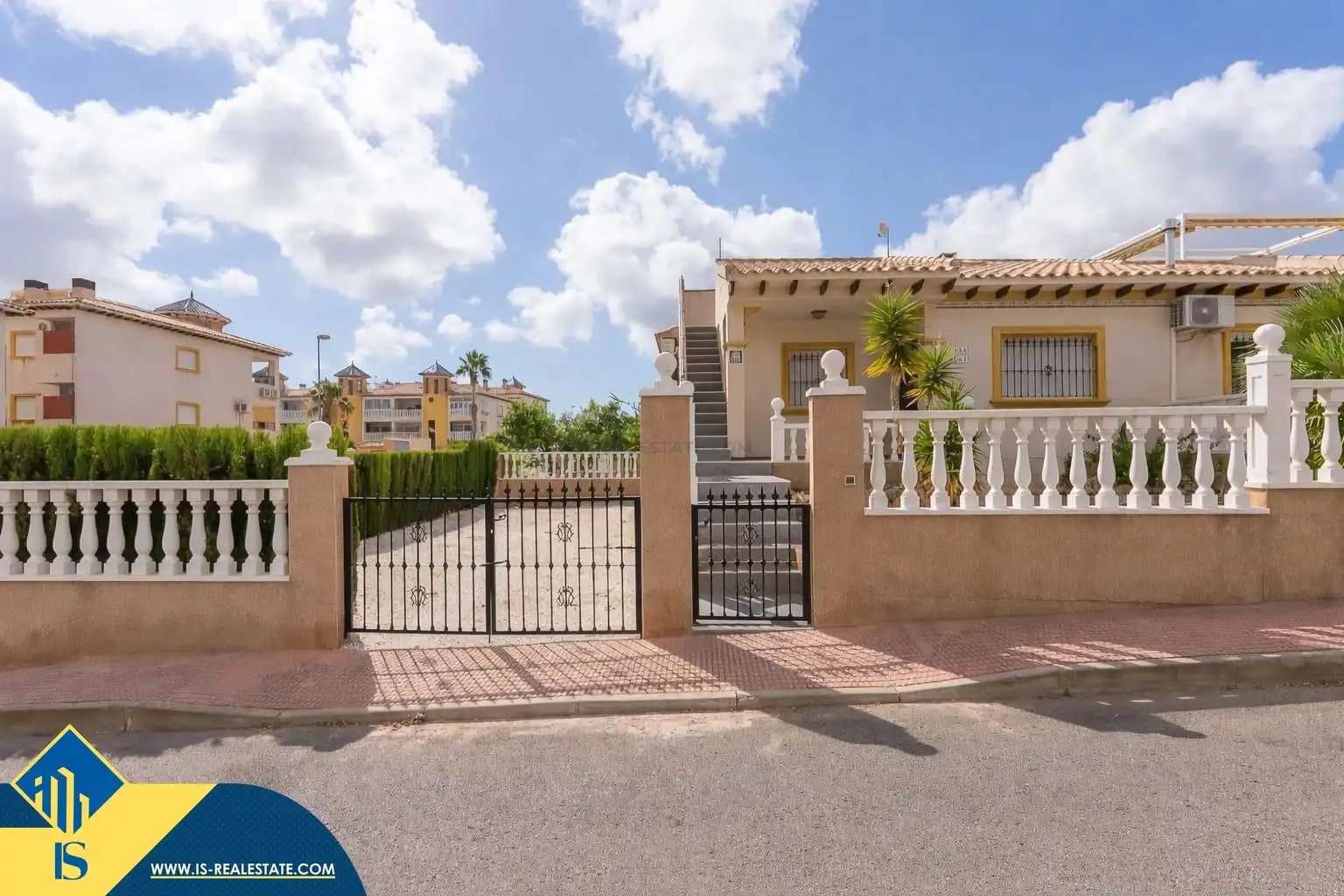 Casa de 61 m² en Orihuela