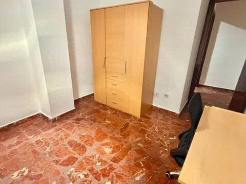 Habitación 109 m², Jaén