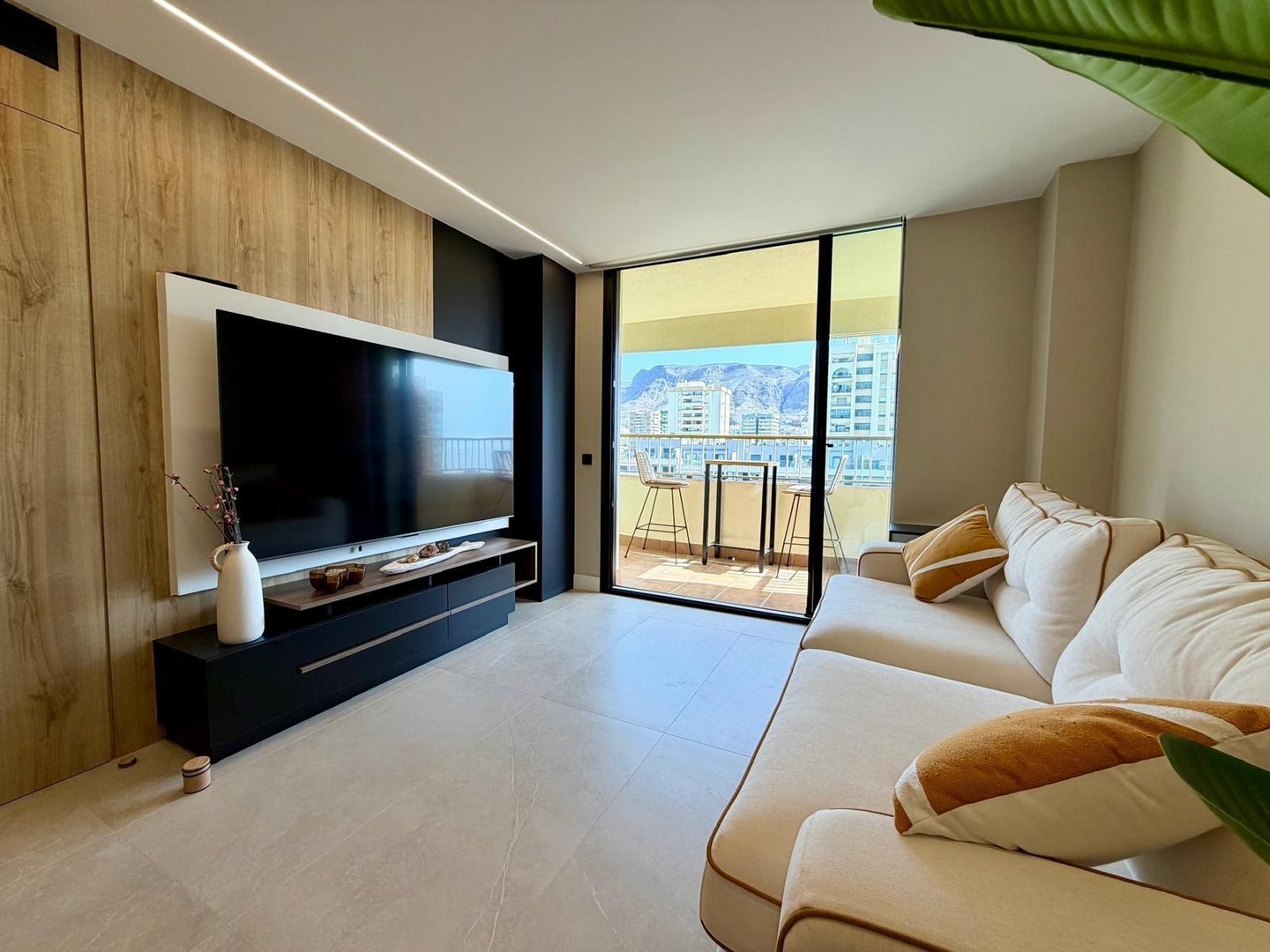 Wohnung 65 m² in Roquetas de Mar