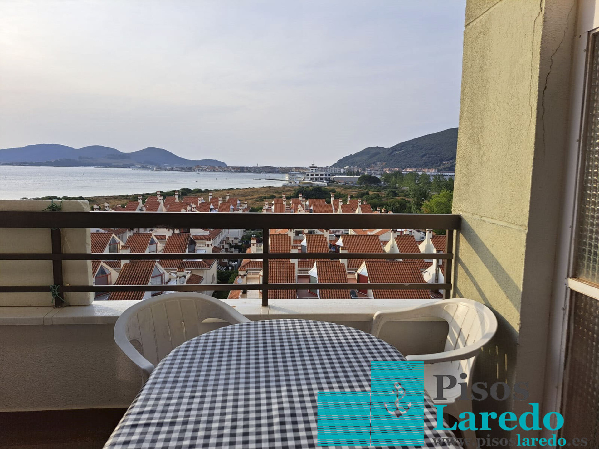 Piso de 65 m² en Laredo