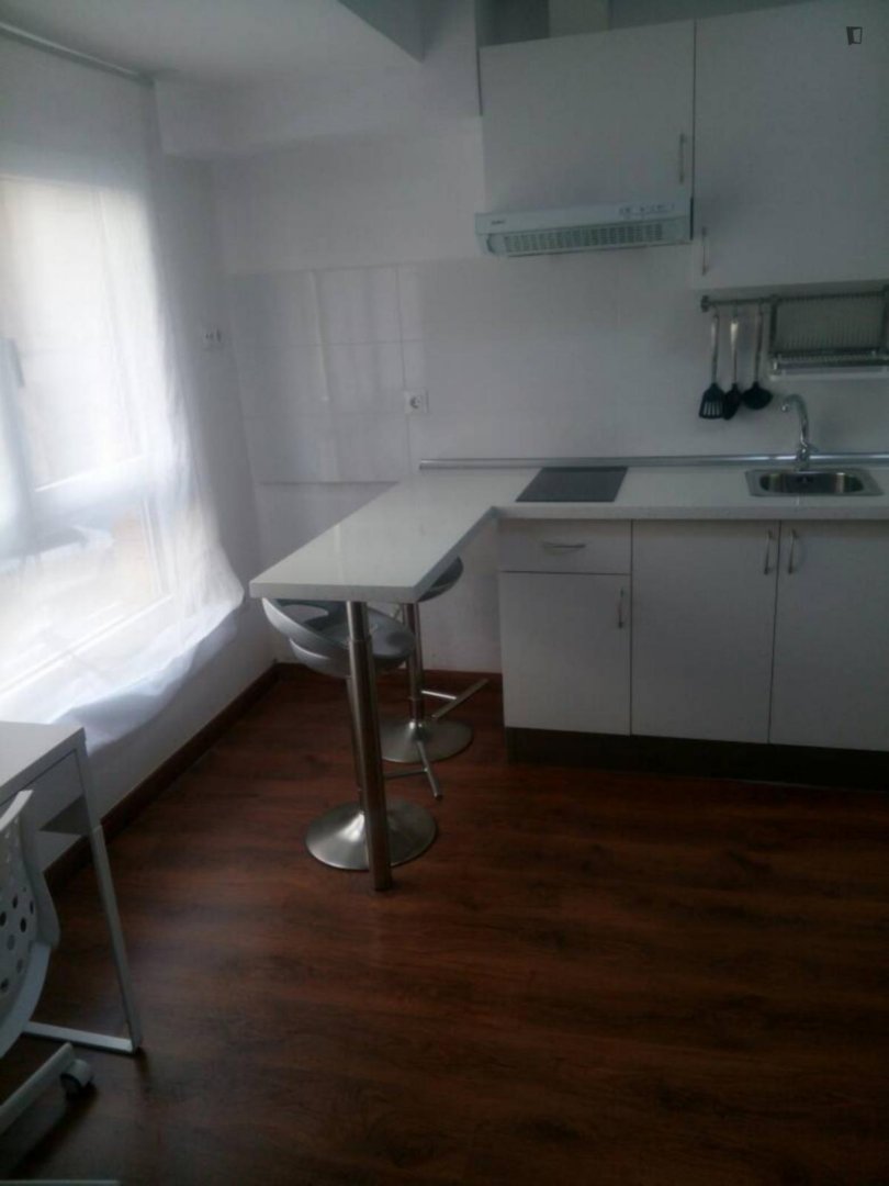 Chambre à louer, Valence