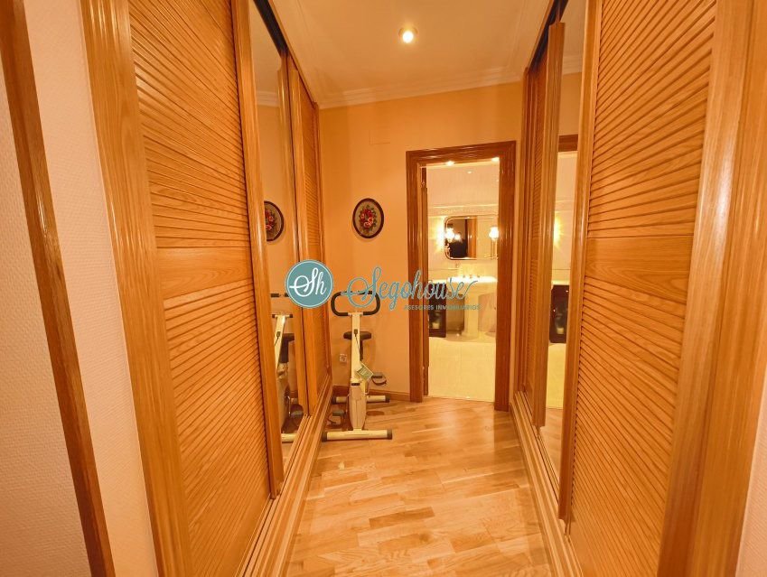 Piso de 200 m² en Segovia