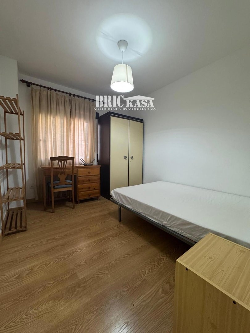 Piso de 120 m² en Cáceres
