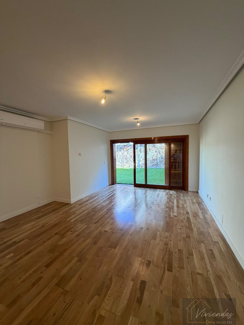 Casa de 380 m² a Pozuelo de Alarcón