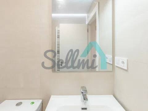 Piso de 101 m² en Oviedo