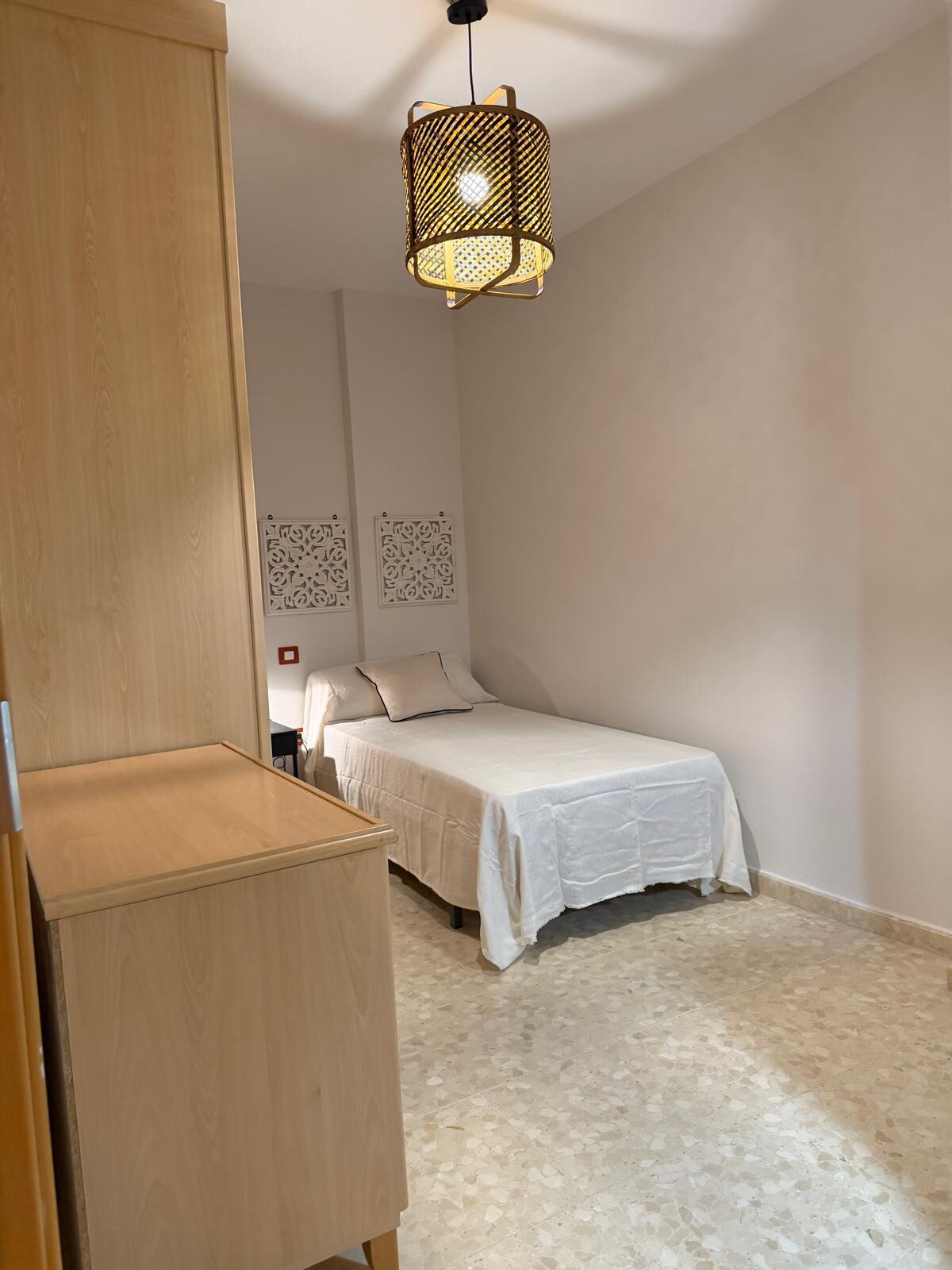 Habitación 300 m², Badajoz
