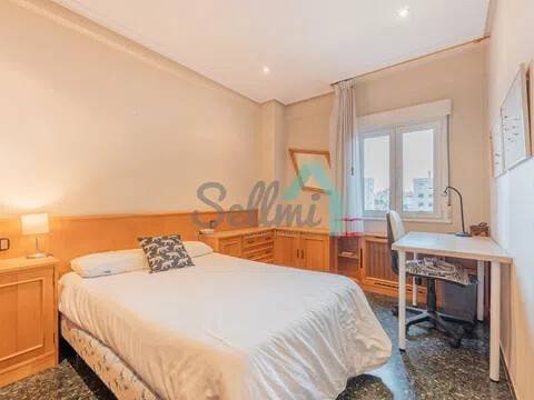 Appartamento 93 m² a Oviedo