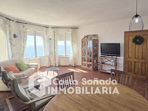 Casa de 240 m² en Benitachell