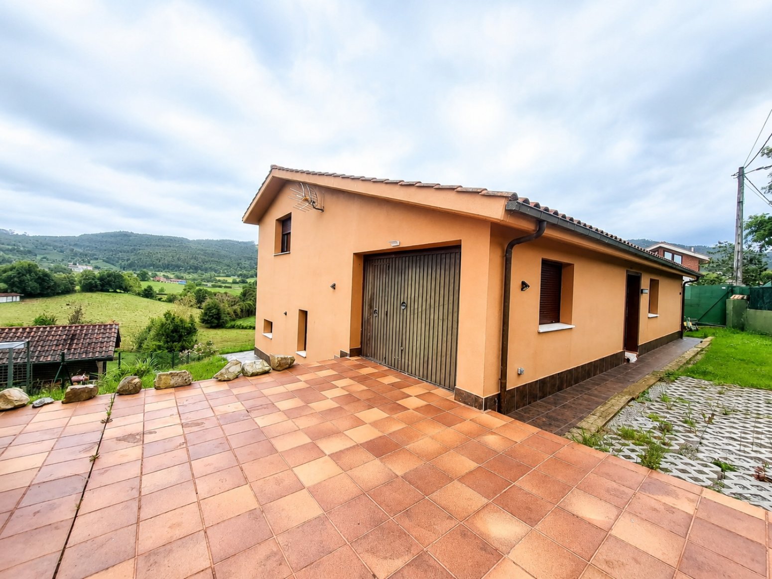 Casa de 215 m² en Villaviciosa
