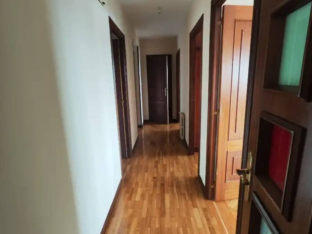 Pis de 90 m² a Santiago de Compostel·la