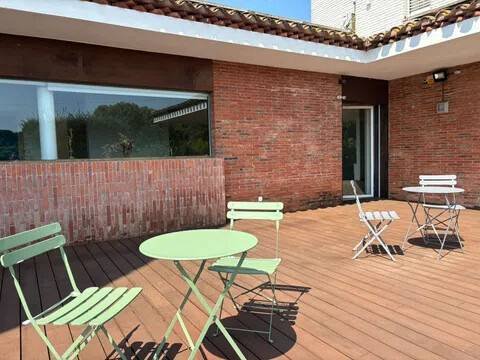 Habitación 450 m², Gerona