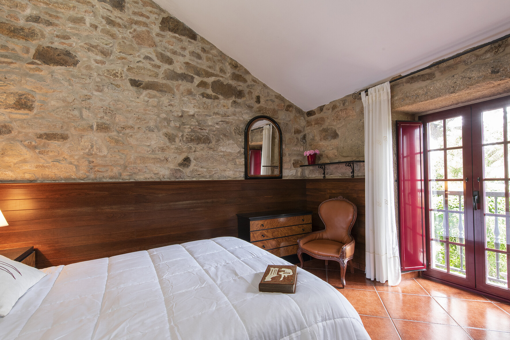 Piso de 883 m² en Brión