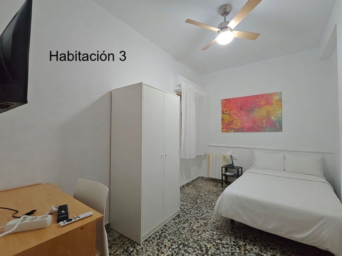 Zimmer 120 m², Castelló