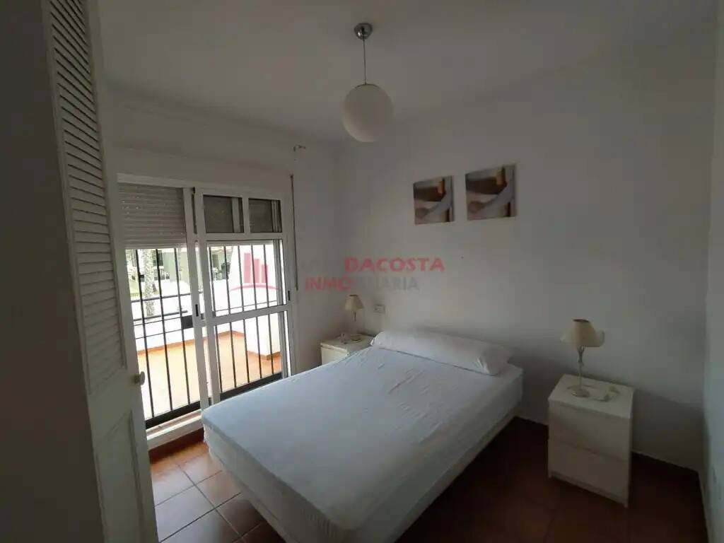 Casa de 140 m² en Lepe