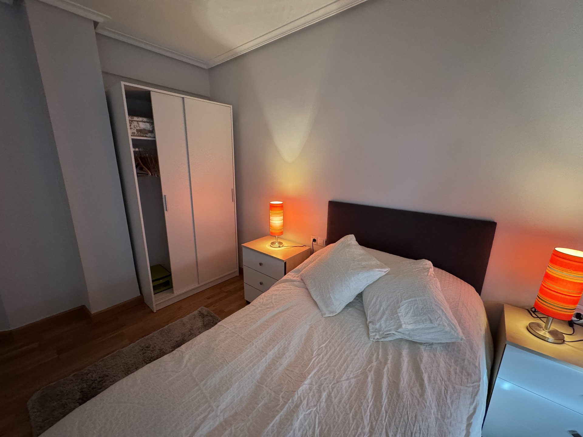 Habitación 90 m², Logroño