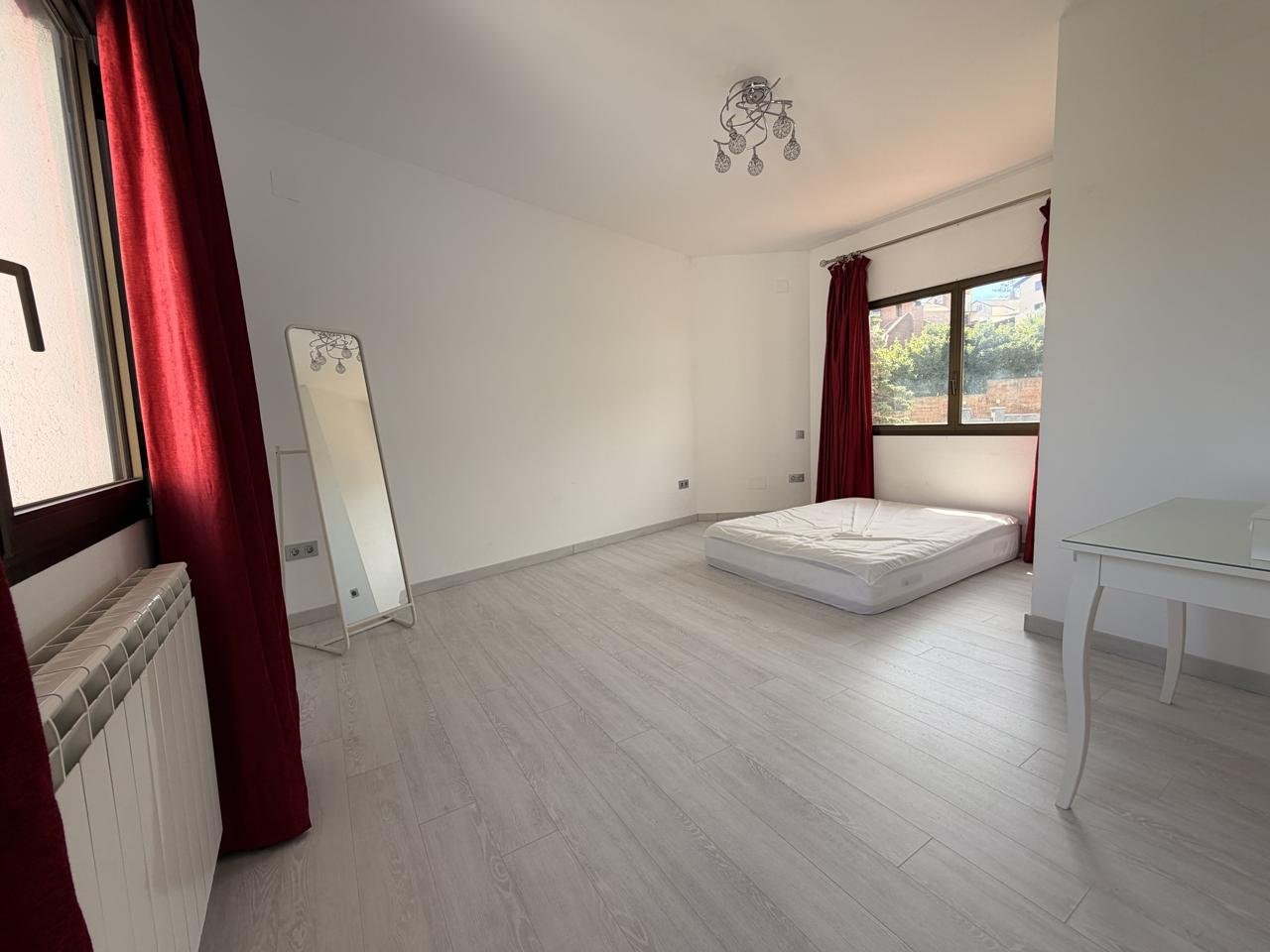 Casa de 437 m² en Castelldefels