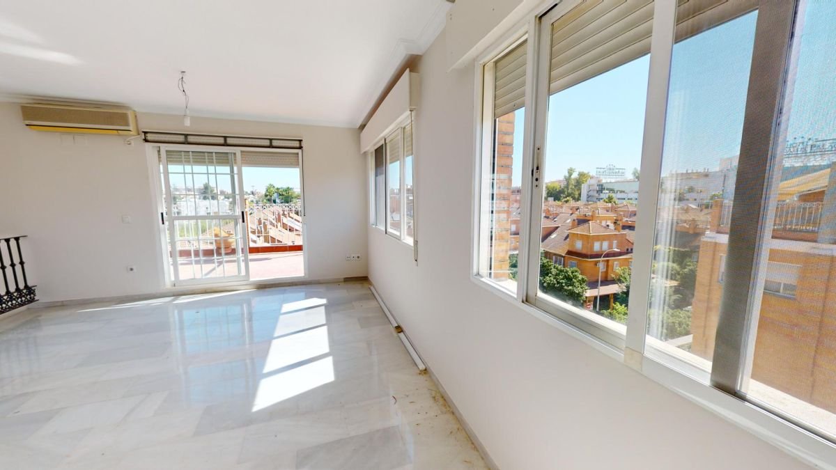 Piso de 158 m² en Sevilla