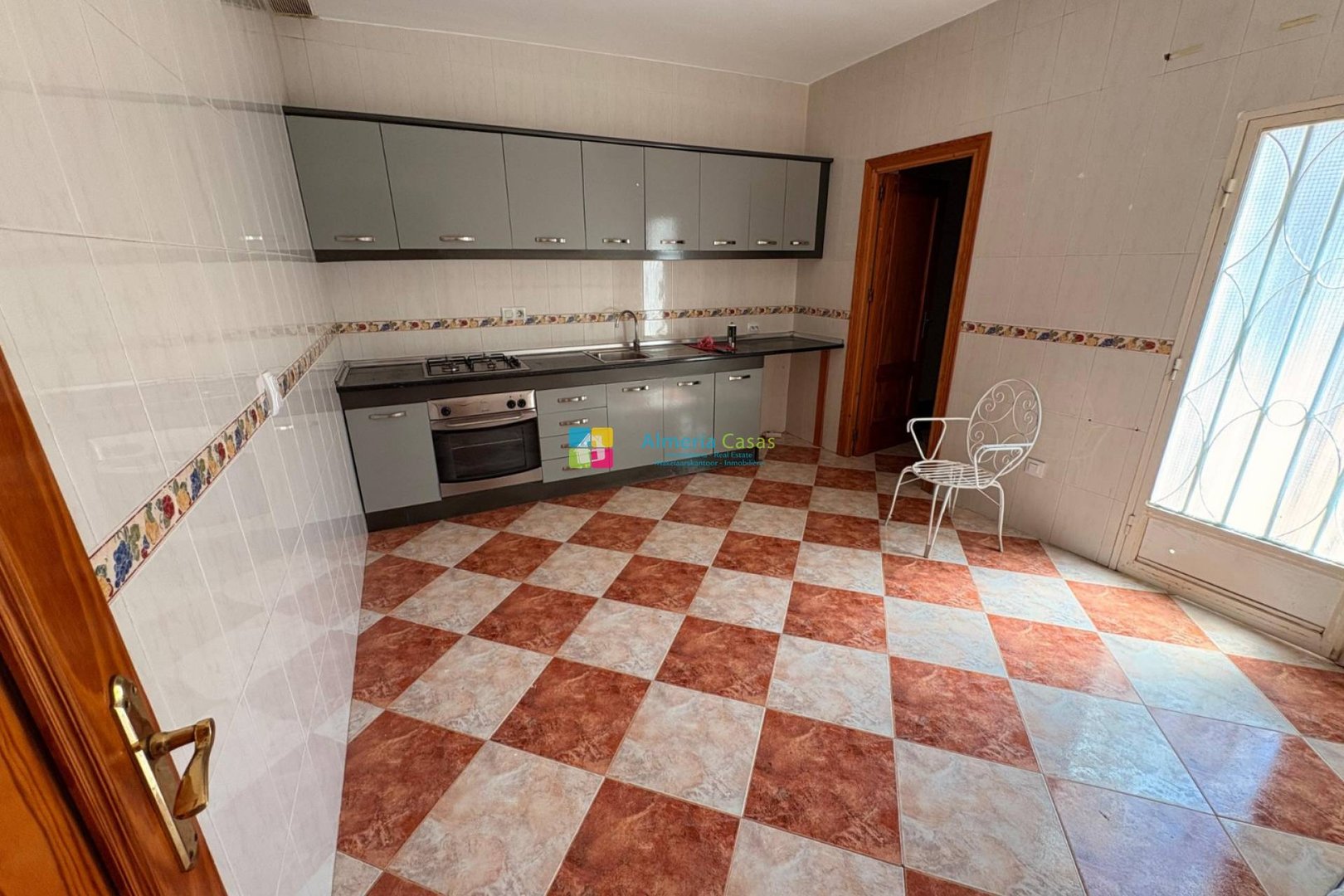 Casa de 115 m² en Zurgena