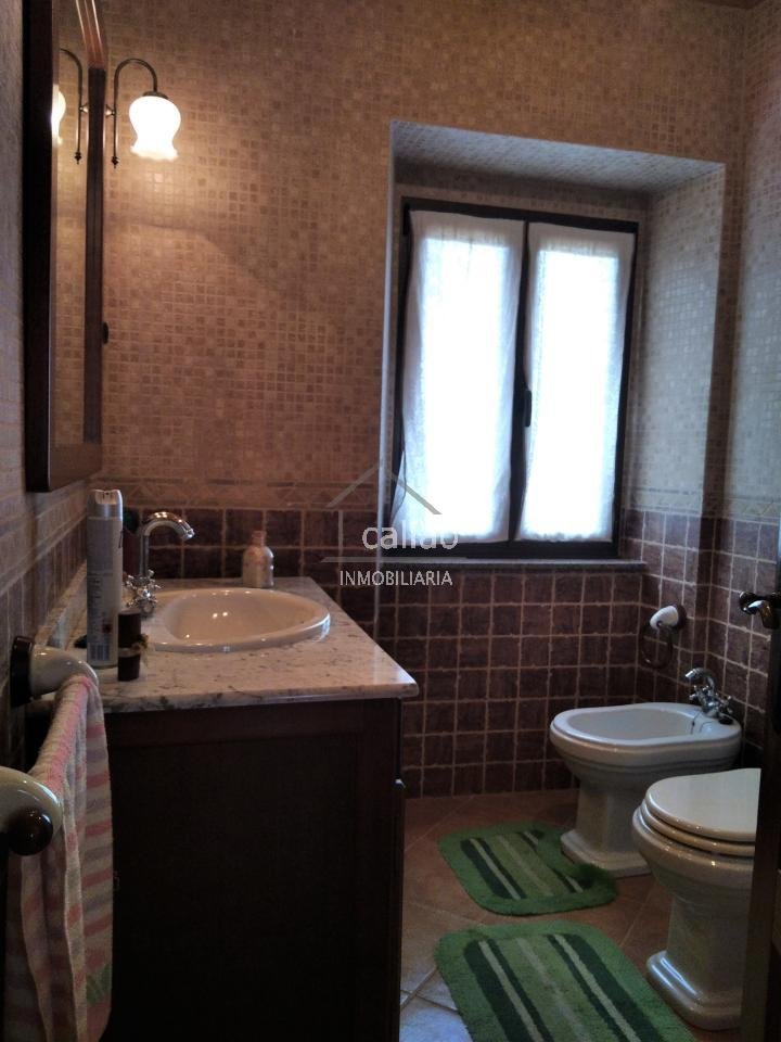 Casa de 182 m² en Valdoviño