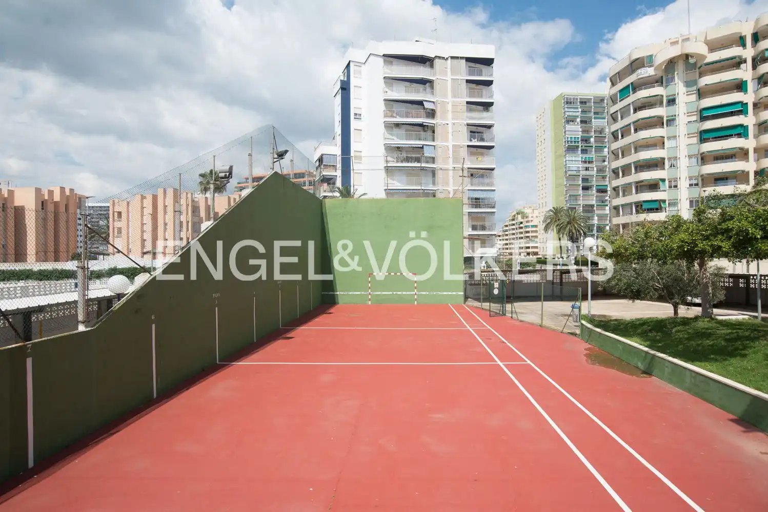 Квартира 94 м² у la Pobla de Farnals